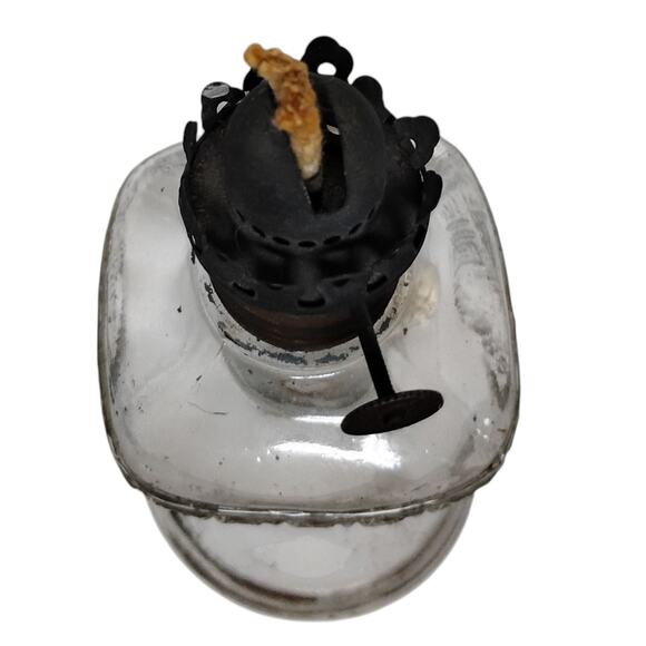 🪔🕯️Vintage Glass Oil Lamp | 6.5" Early 1900s | No Shade | Historical Decor - Picture 8 of 12